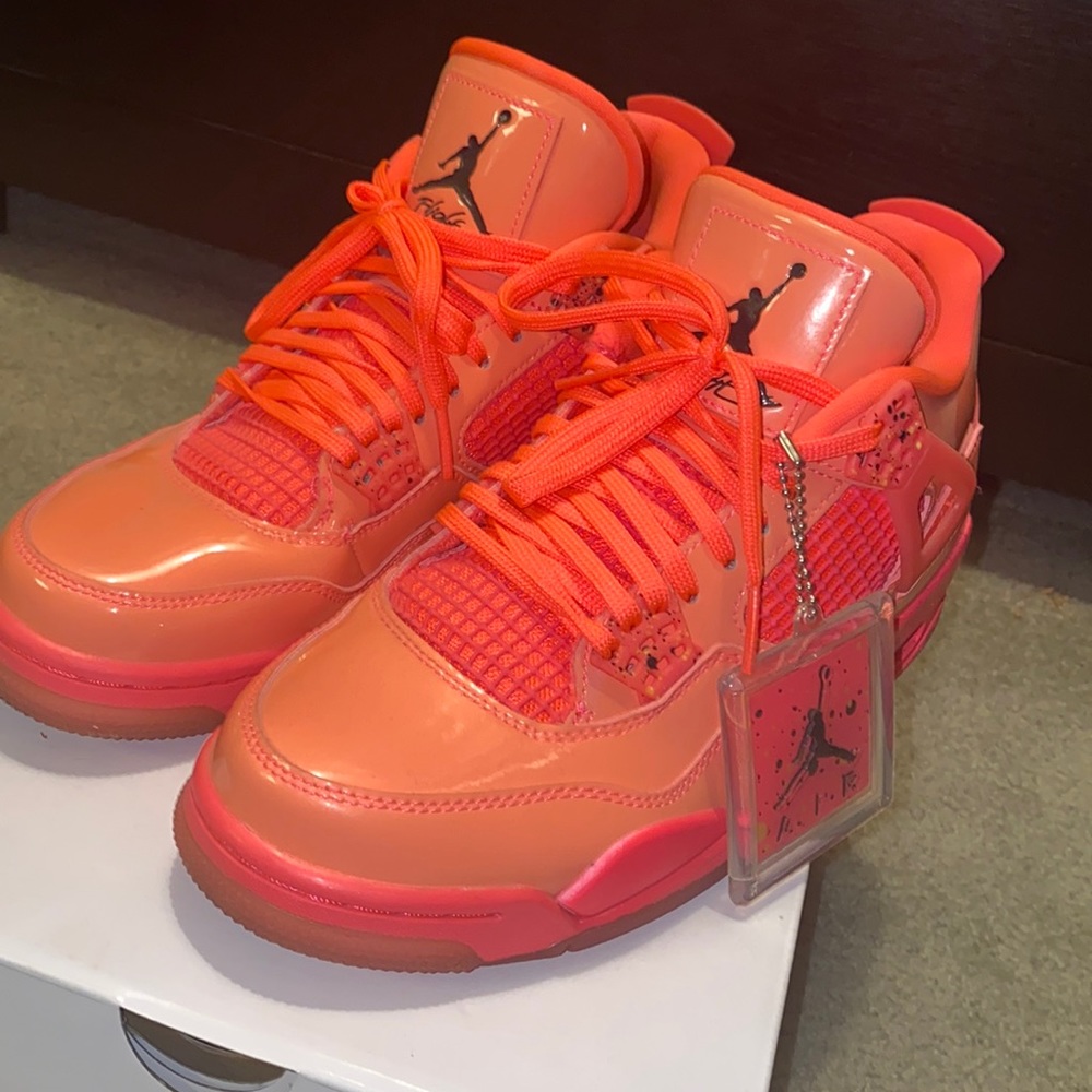 Air Jordan 4 Retro NRG